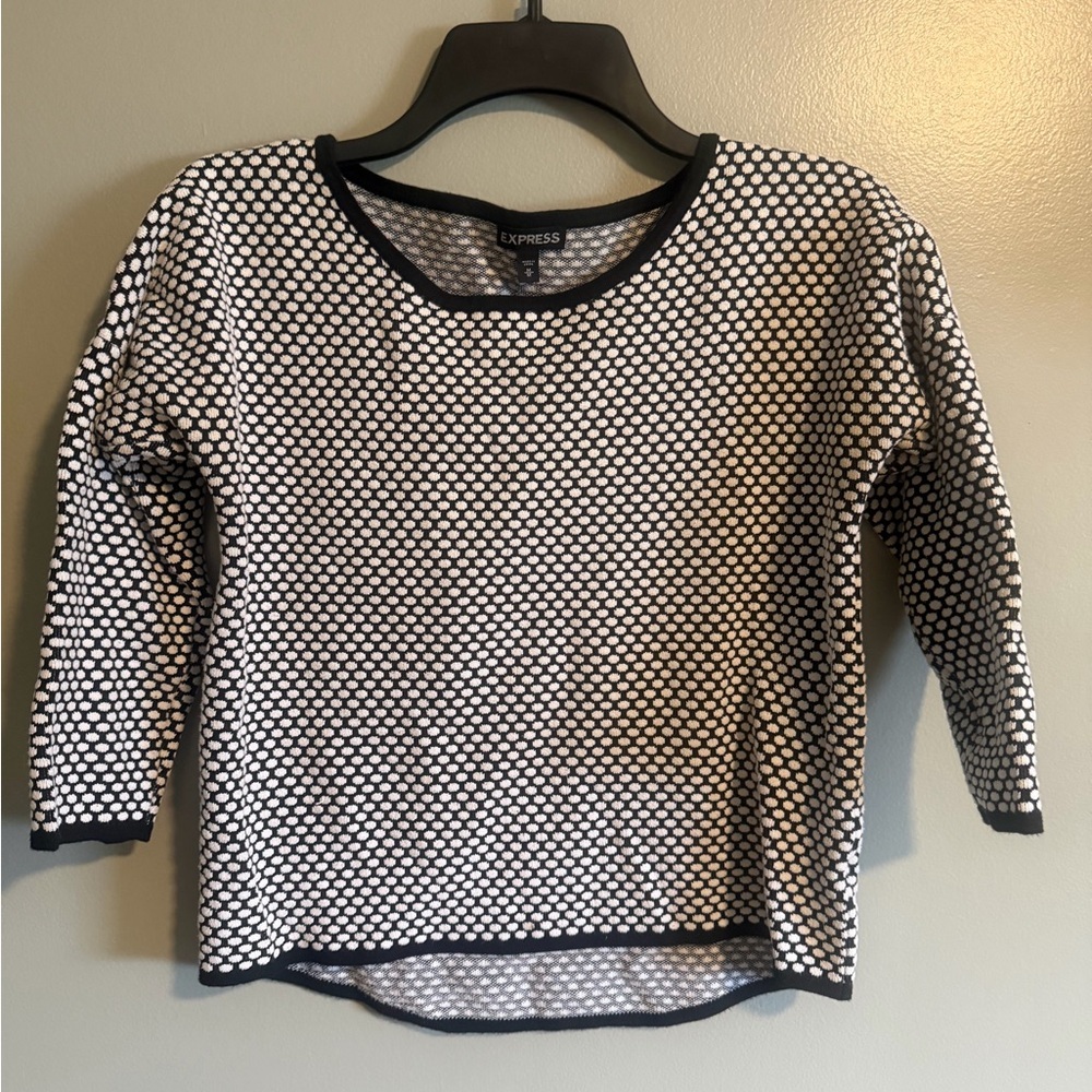 Express Black and white Monochrome Knit Top 3/4 sleeves size medium